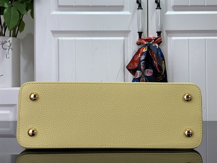 LOUIS VUITTON CAPUCINES MM Yellow