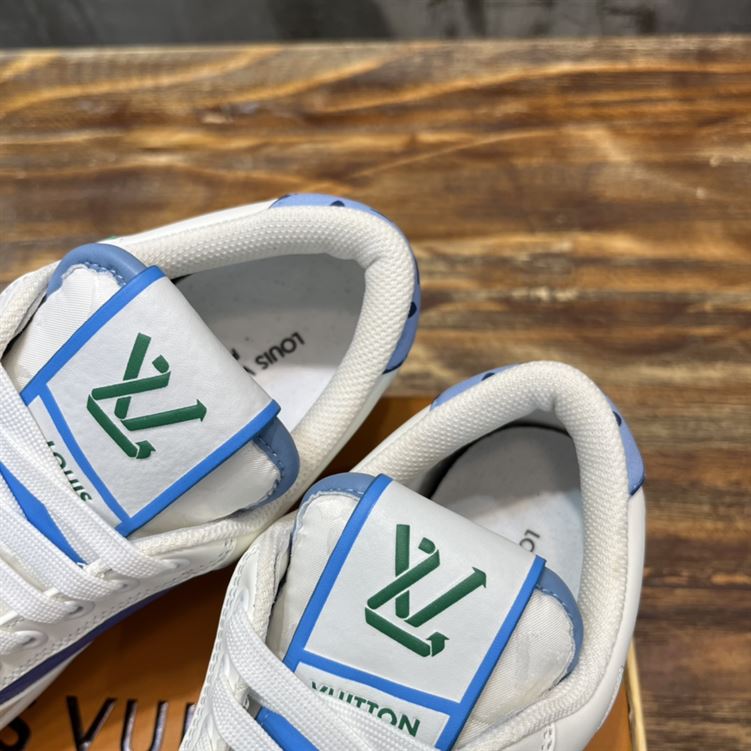 LOUIS VUITTON CHARLIE SNEAKER - LVS057