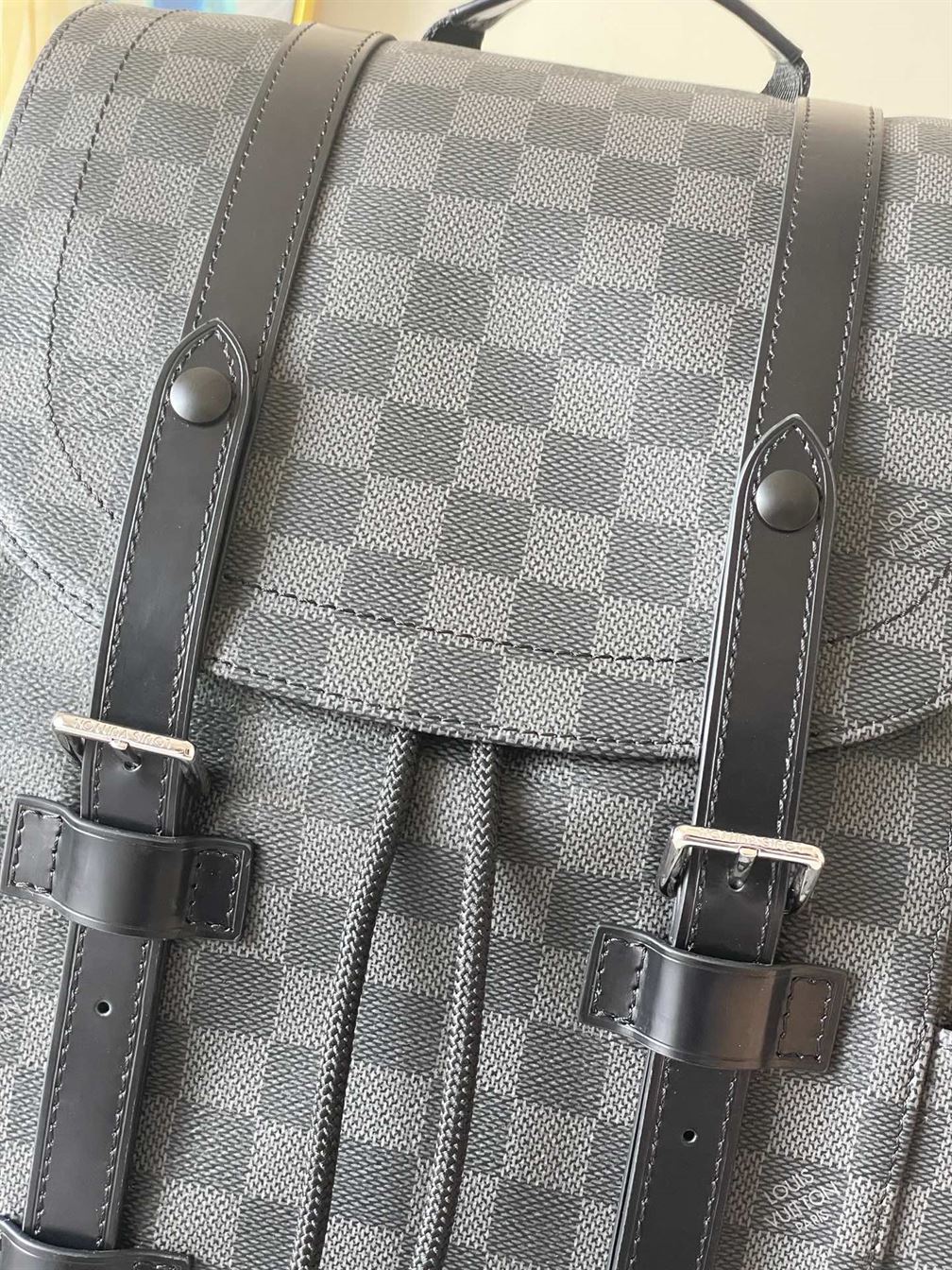 LOUIS VUITTON CHRISTOPHER BACKPACK DAMIER GRAPHITE CANVAS - LVB021