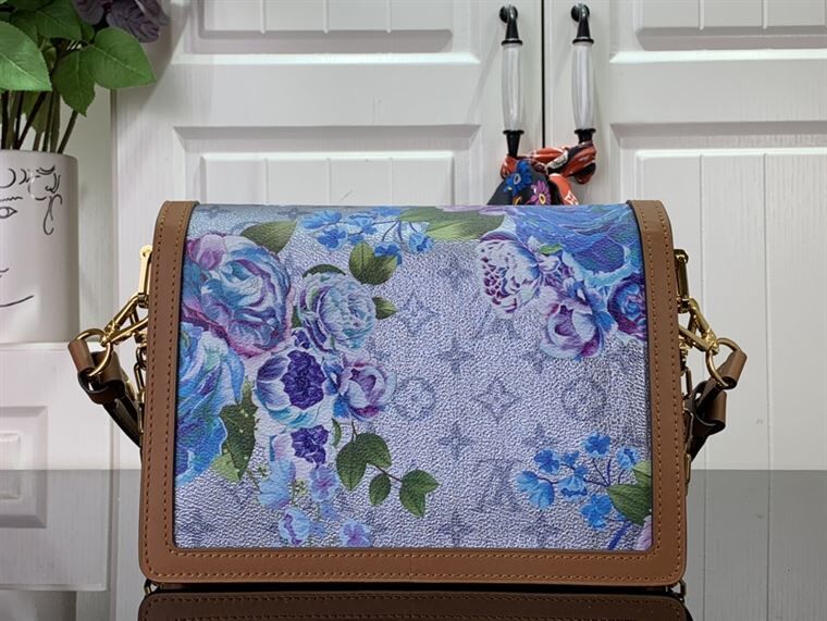 LOUIS VUITTON DAUPHINE MM MONOGRAM