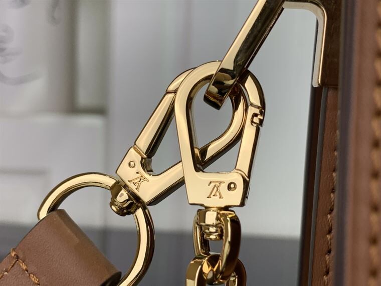 LOUIS VUITTON DAUPHINE MM MONOGRAM