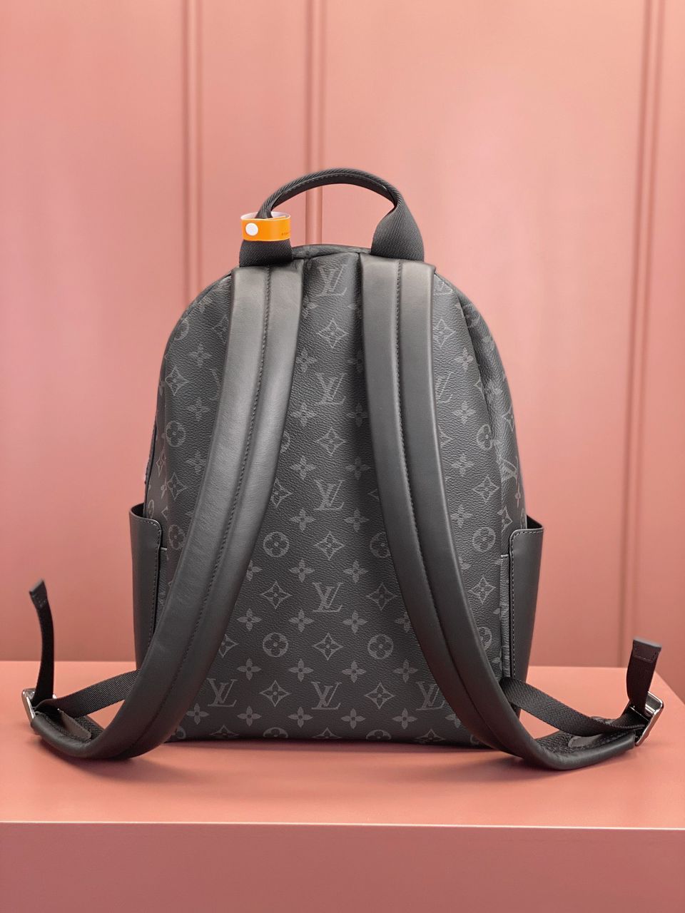 LOUIS VUITTON DISCOVERY BACKPACK - LVB074