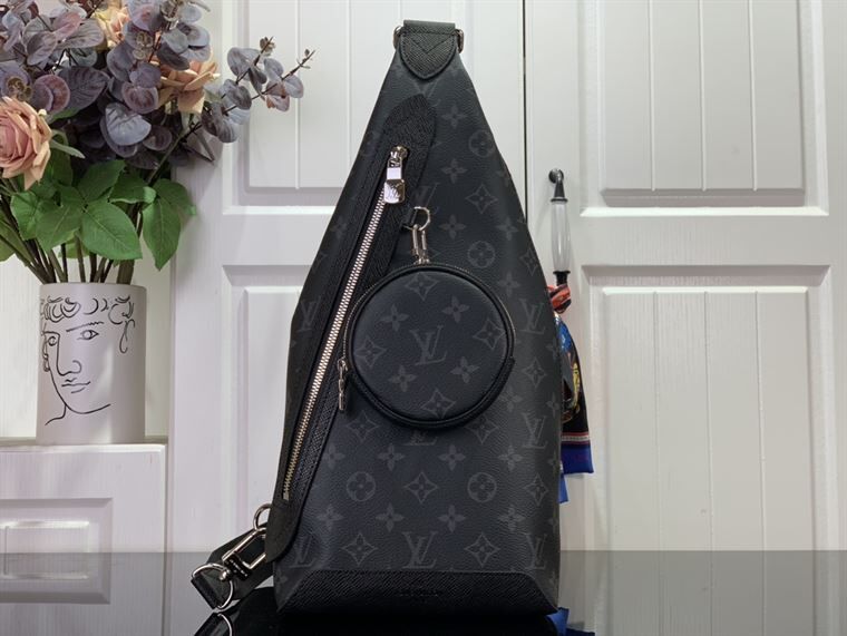 LOUIS VUITTON DUO SLING BAG TAIGARAMA - LVB038