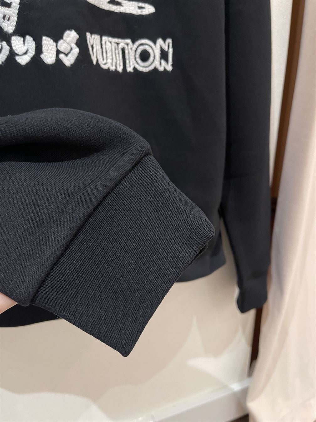 LOUIS VUITTON EMBROIDERED COTTON SWEATSHIRT - LVH048