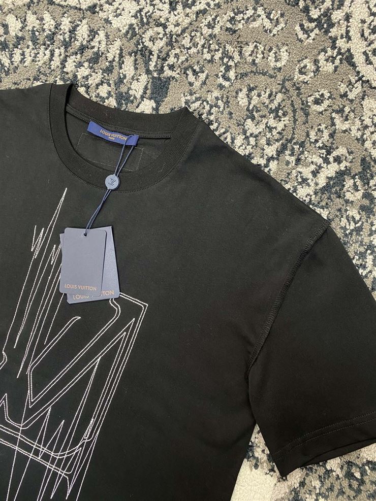LOUIS VUITTON FREQUENCY GRAPHIC T-SHIRT - LVTS041