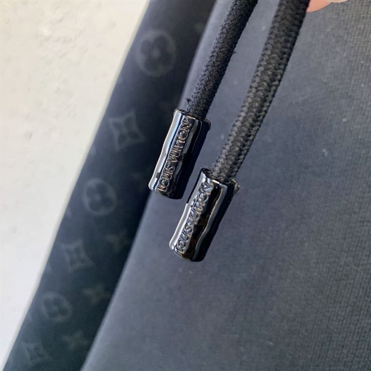 LOUIS VUITTON HOODIE - LVH019