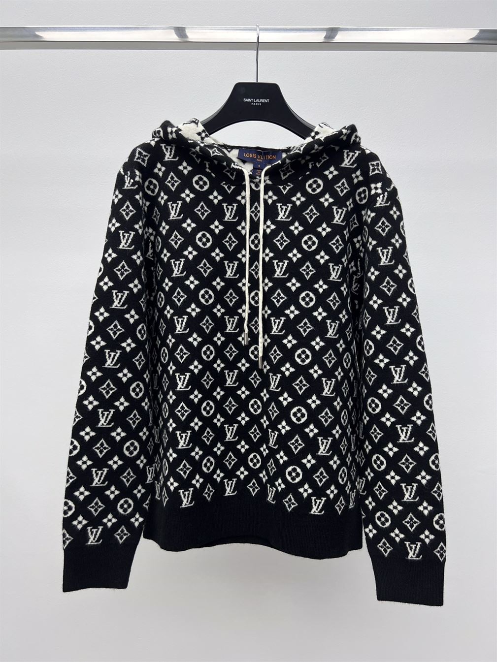 LOUIS VUITTON HOODIE - LVH022