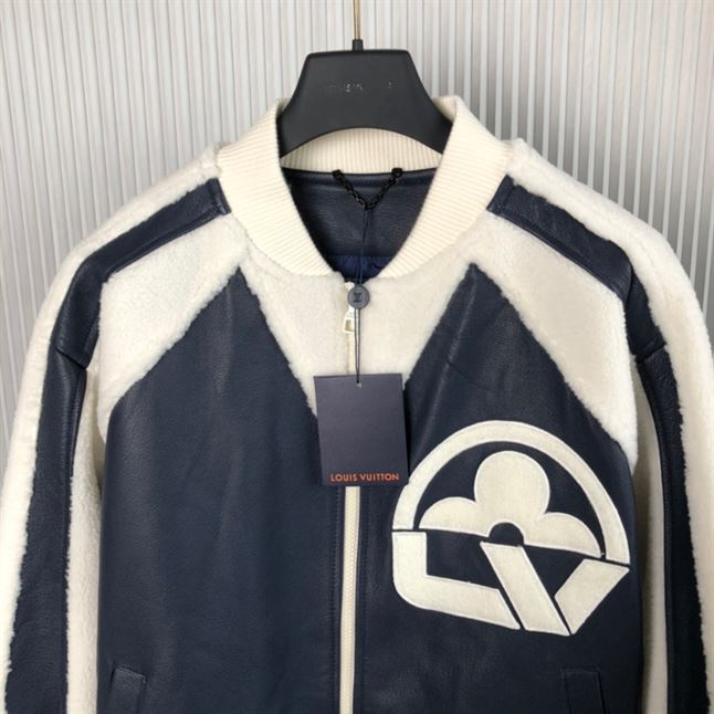 LOUIS VUITTON LEATHER MIX TEDDY - LVC036