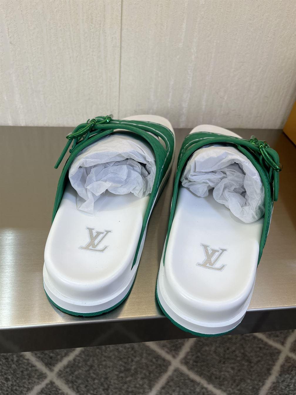 LOUIS VUITTON LV TRAINER MULES - LVSD025