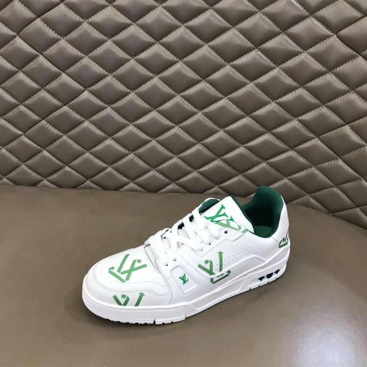 LOUIS VUITTON LV TRAINER SNEAKER - LVS053
