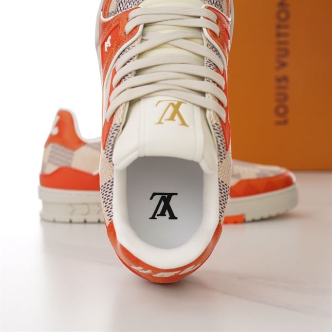 LOUIS VUITTON LV TRAINER SNEAKER - LVS178