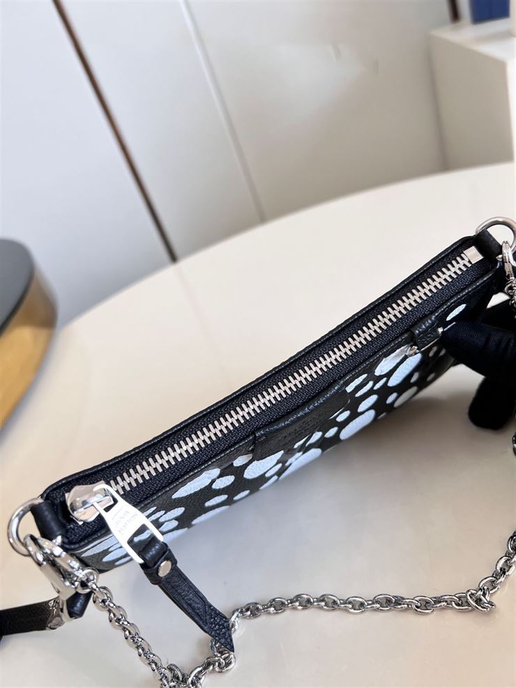 LOUIS VUITTON LV X YK EASY POUCH
