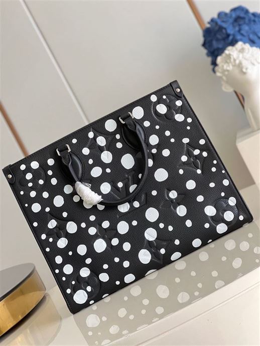 LOUIS VUITTON LV X YK ONTHEGO MM MONOGRAM