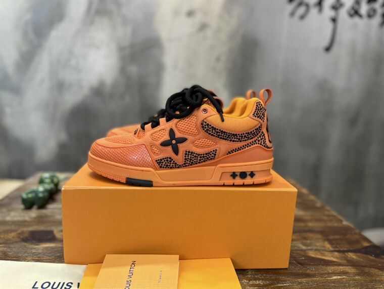 LOUIS VUITTON LVSK8 SNEAKER - LVS076