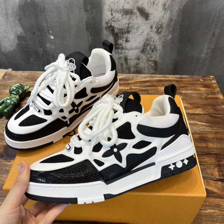 LOUIS VUITTON LVSK8 SNEAKER - LVS079