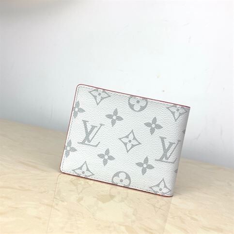 LOUIS VUITTON LVXNBA MULTIPLE WALLET