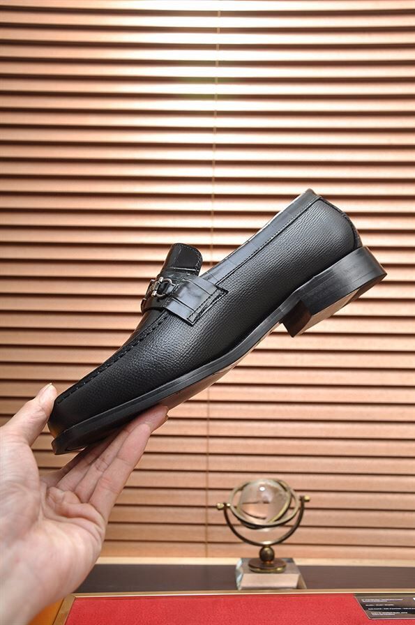 LOUIS VUITTON MAJOR LOAFER - VL001