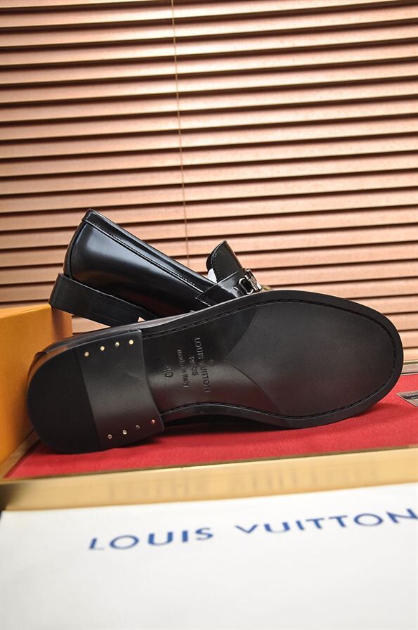 LOUIS VUITTON MAJOR LOAFER - VL002
