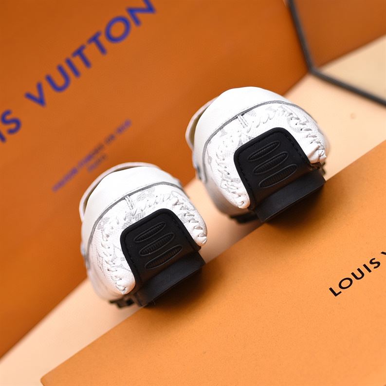 LOUIS VUITTON MOCCASIN - VL021