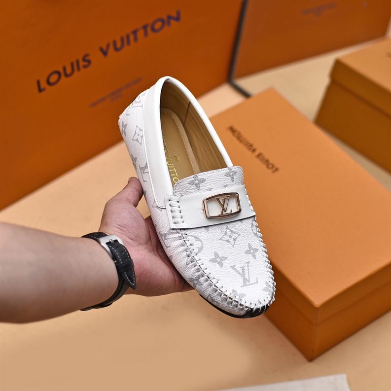 LOUIS VUITTON MOCCASIN - VL021