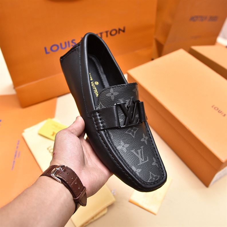 LOUIS VUITTON MOCCASIN - VL035