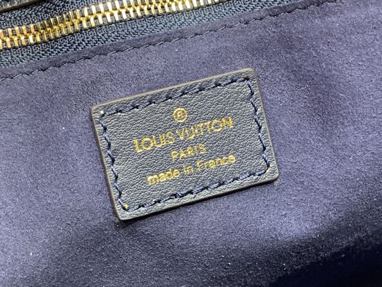 LOUIS VUITTON ON MY SIDE PM HIGH