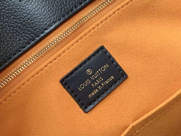 LOUIS VUITTON ONTHEGO MM BLACK MONOGRAM