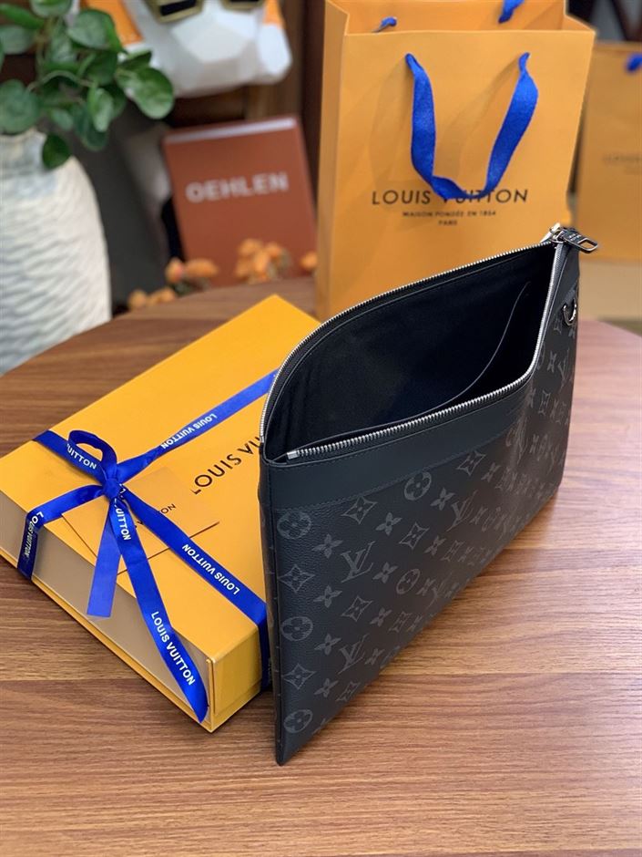 LOUIS VUITTON POCHETTE APOLLO BAG