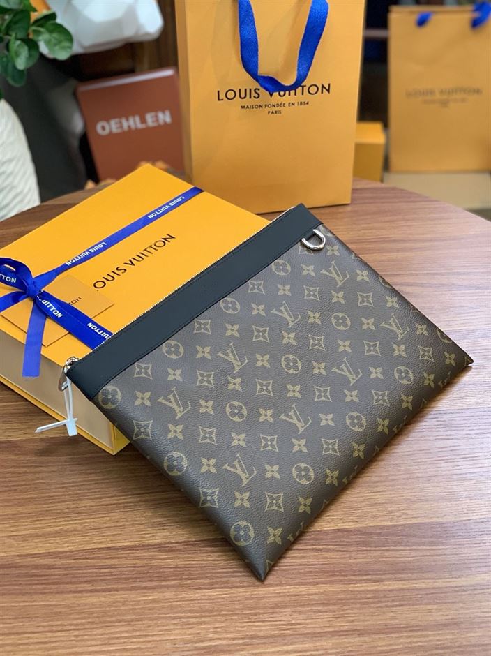 LOUIS VUITTON POCHETTE APOLLO BAG