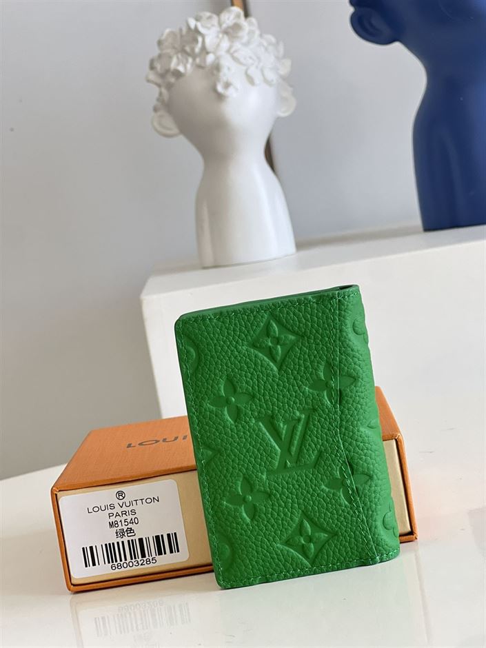 LOUIS VUITTON POCKET ORGANIZER IN GREEN MONOGRAM TAURILLON
