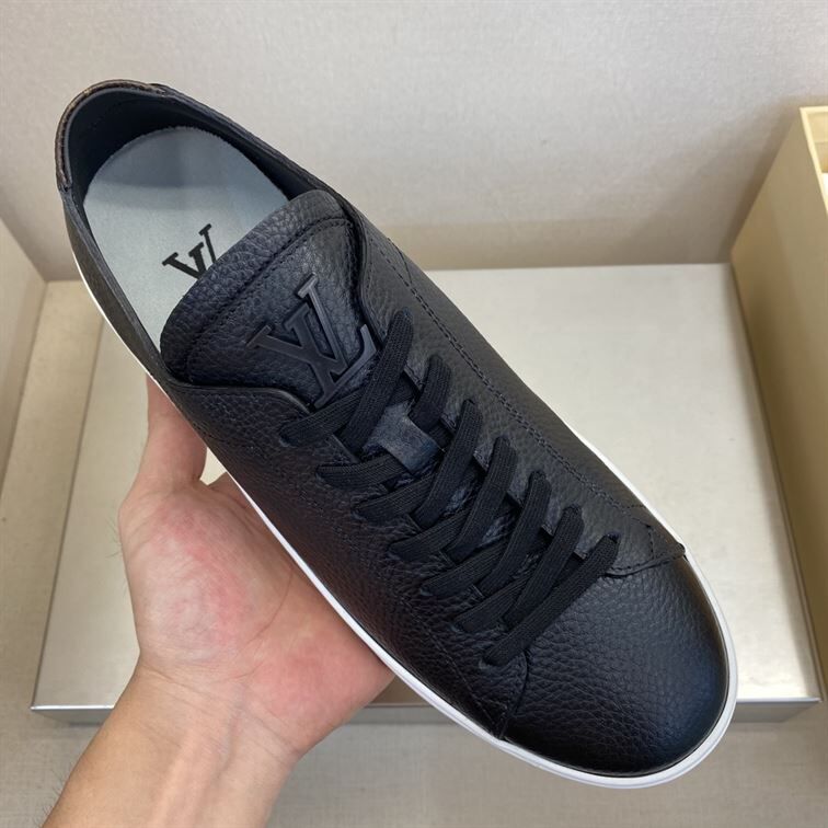 LOUIS VUITTON RESORT TRAINER SNEAKER - LVS083