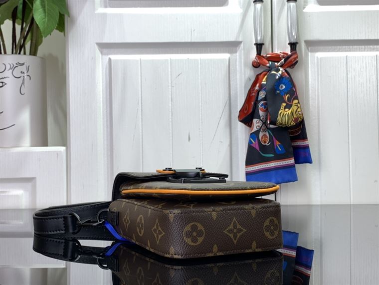 LOUIS VUITTON S LOCK VERTICAL WEARABLE WALLET - LVB057