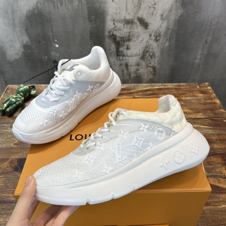 LOUIS VUITTON SHOW UP SNEAKER - LVS088