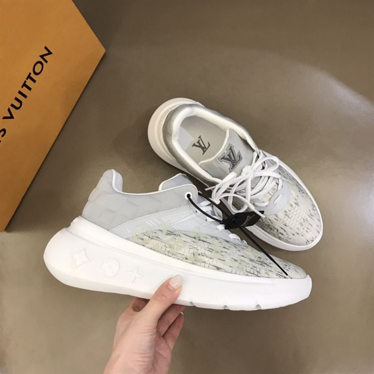 LOUIS VUITTON SHOW UP SNEAKER - LVS090