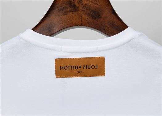 LOUIS VUITTON T-SHIRT - LVTS012