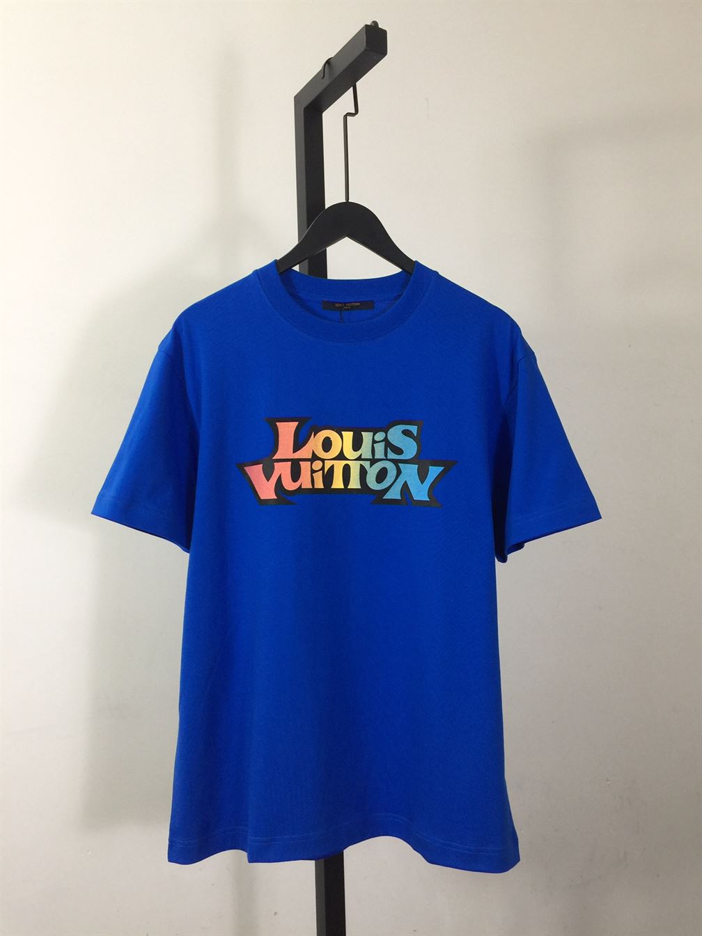 LOUIS VUITTON T-SHIRT - LVTS064