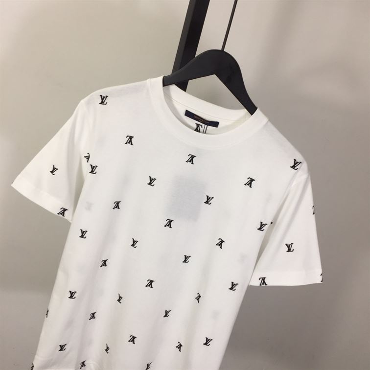 LOUIS VUITTON T-SHIRT - LVTS067