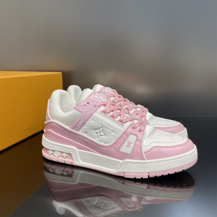 LOUIS VUITTON TRAINER SNEAKER - LVS022