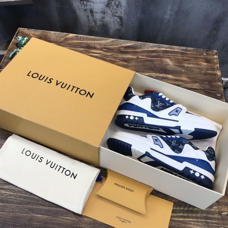 LOUIS VUITTON TRAINER SNEAKER - LVS031