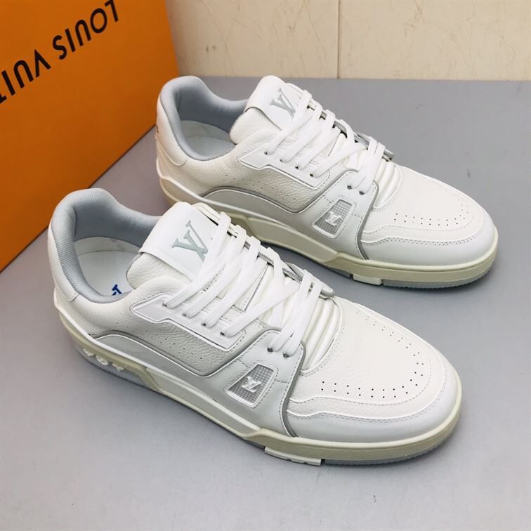 LOUIS VUITTON TRAINER SNEAKER - LVS124