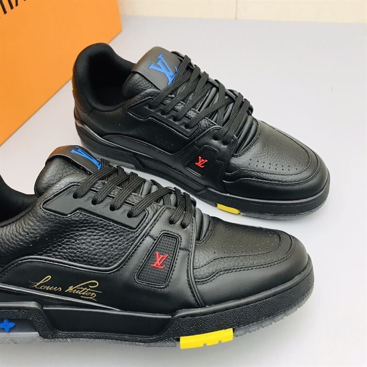 LOUIS VUITTON TRAINER SNEAKER - LVS127