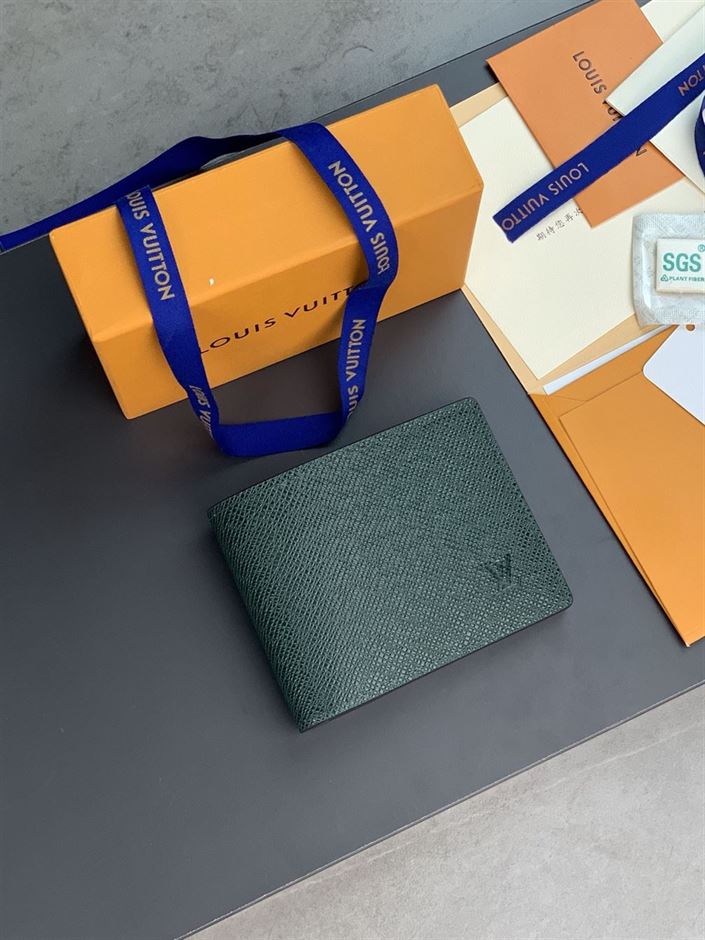 LOUIS VUITTON WALLET