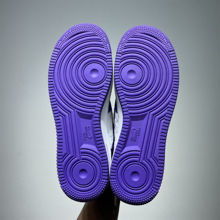 LOUIS VUITTON X NIKE AIR FORCE 1 LOW-TOP SNEAKERS - LVS138