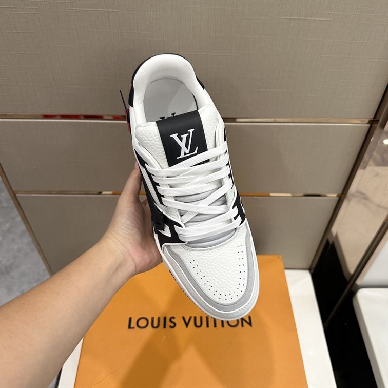 LOUIS VUITTON X NIKE TRAINER SNEAKERS - LVS198