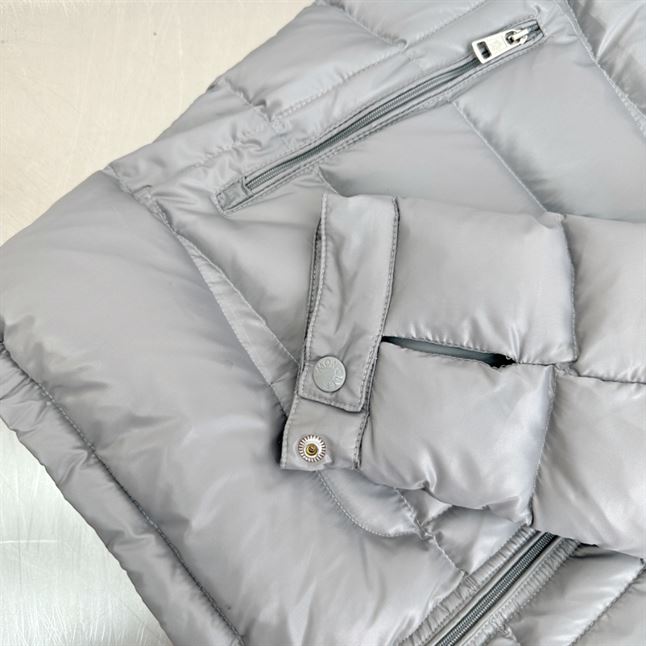 MONCLER ACORUS QUILTED DOWN JACKET IN GREY - MC058