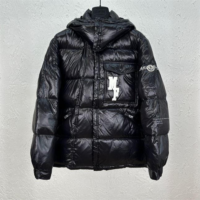 MONCLER ANTHEMIOCK SHORT DOWN JACKET - MC044