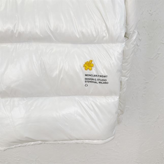 MONCLER ANTHEMIOCK SHORT DOWN JACKET - MC046