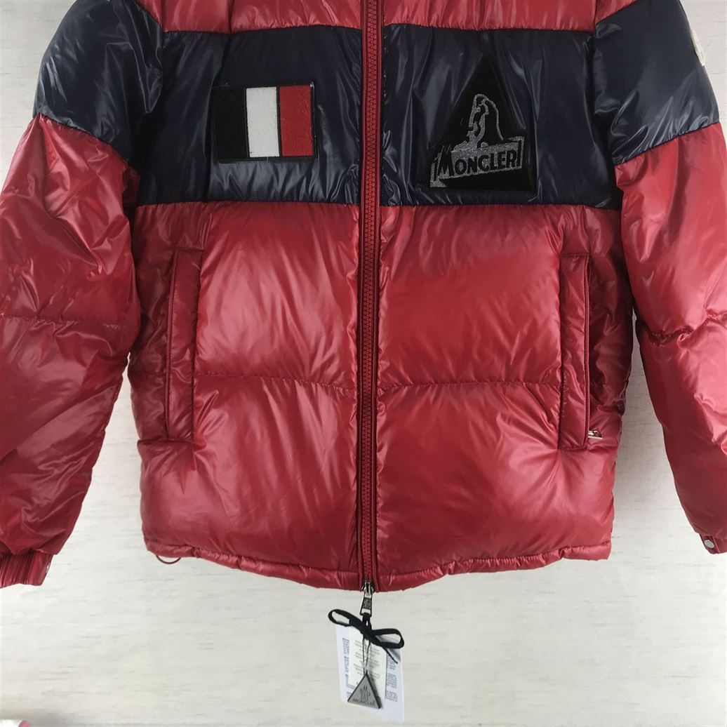 MONCLER COAT - MC118
