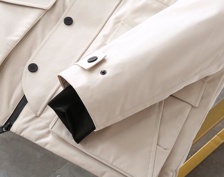 MONCLER COAT - MC127