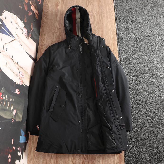 MONCLER COAT - MC138